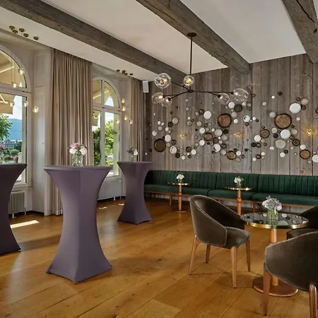 The Ritz-carlton De La Paix, 5*