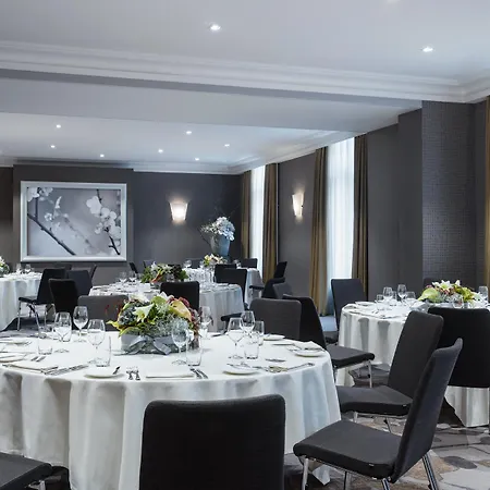 Szálloda The Ritz-carlton De La Paix, 5*
