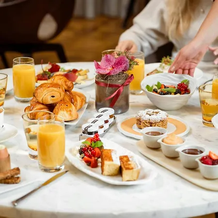 The Ritz-carlton De La Paix, Szálloda Genf